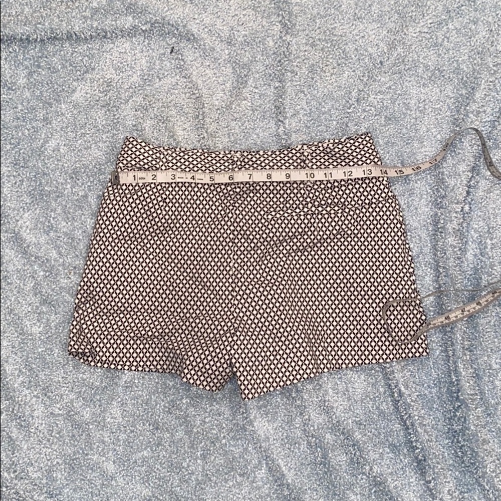 NWOT Patterned shorts - Picture 2 of 2